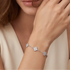 Sweet Alhambra 6 Diamond Clover Motifs Bracelet