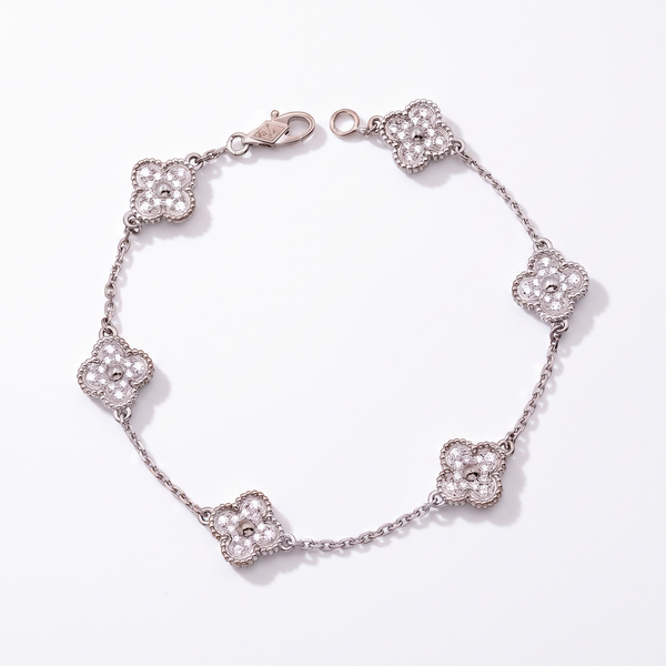 Sweet Alhambra 6 Diamond Clover Motifs Bracelet